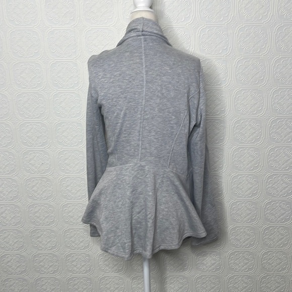 Bobeau•Drape Front Cardigan, in Heather Gray - Picture 6 of 10